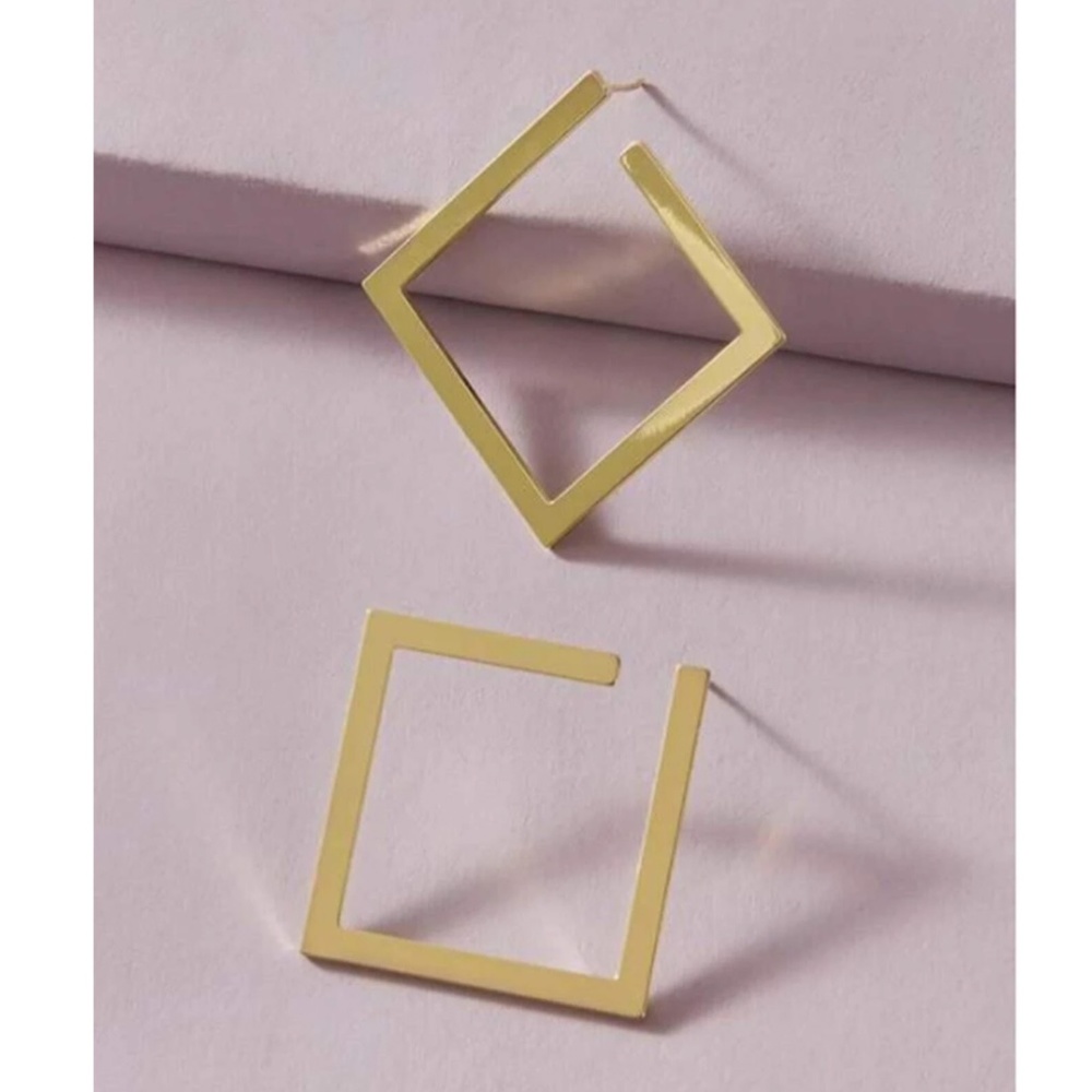 Gold Tone Square Earrings Zinc Alloy - Picture 2 of 5